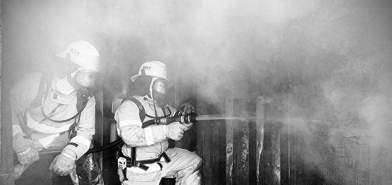 Someone who attempts to extinguish a fire